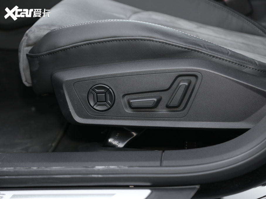 2020WA6LԴ 55 TFSI e quattro