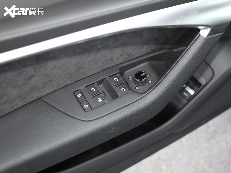 2020WA6LԴ 55 TFSI e quattro