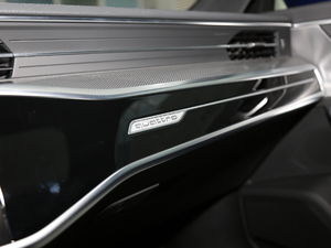 202055 TFSI e quattro п؅^