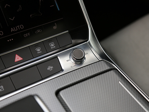 202055 TFSI e quattro п؅^