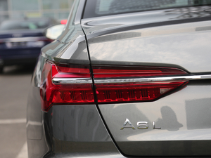 202055 TFSI e quattro ^