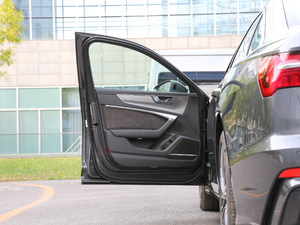 202055 TFSI e quattro {λ܇T