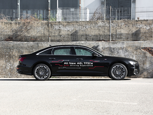 202055 TFSI e quattro w^