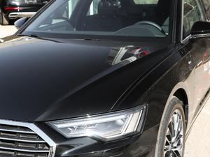 202055 TFSI e quattro (x)(ji)^