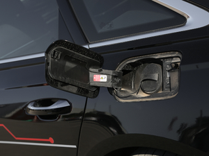 202055 TFSI e quattro (x)(ji)^