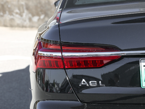 202055 TFSI e quattro (x)(ji)^