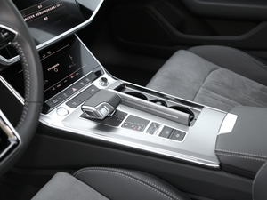 202055 TFSI e quattro п؅^