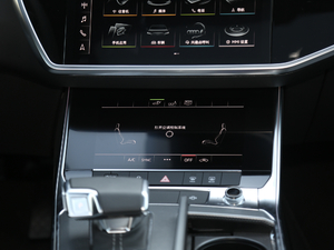 202055 TFSI e quattro {{