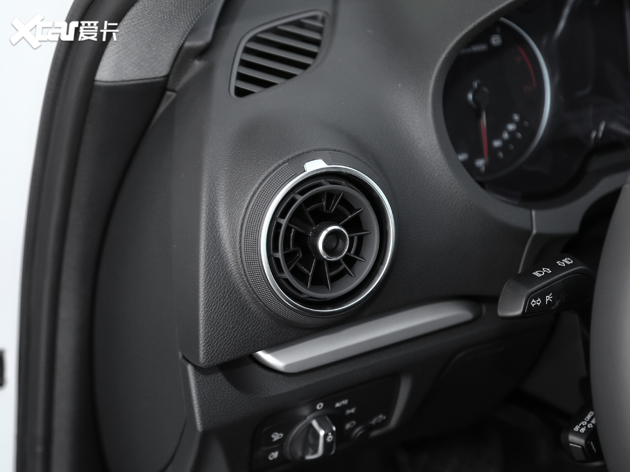 2020WA3 Sportback 35 TFSIMȡ VI