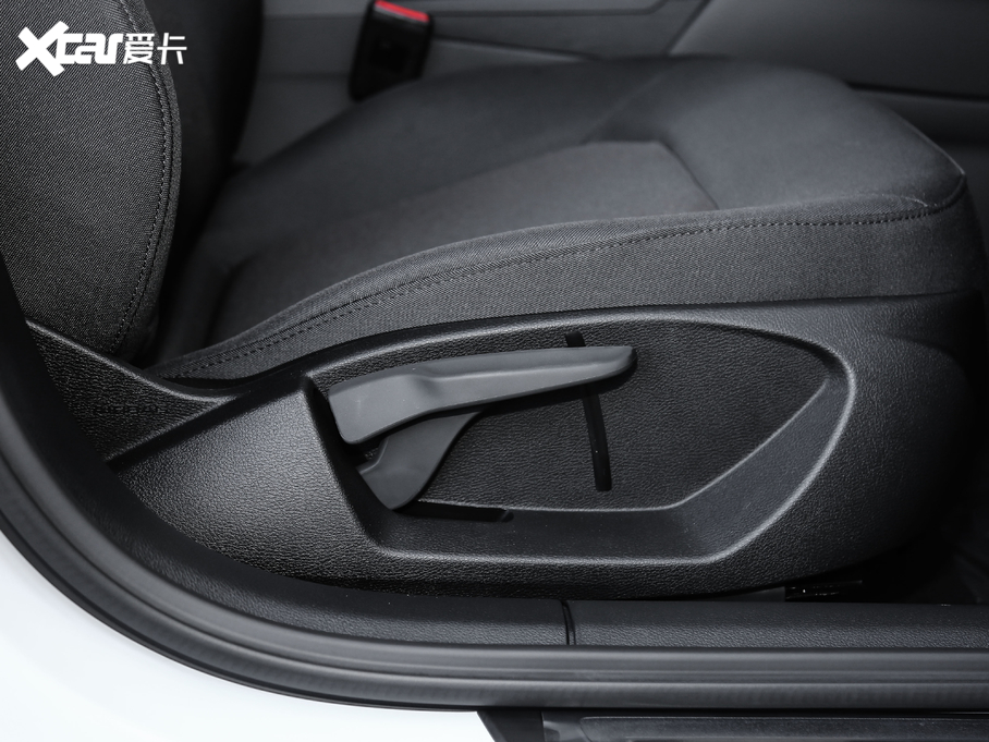 2020?yun)WA3 Sportback 35 TFSIM(jn)ȡ (gu)VI