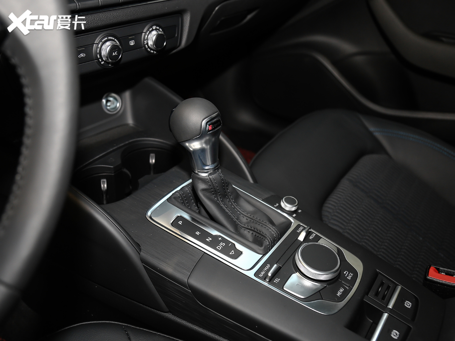 2020WA3 Sportback 35 TFSIr VI