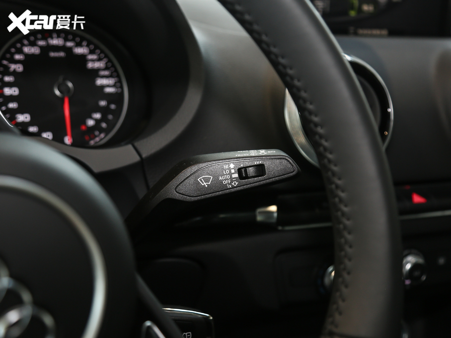 2020?yun)WA3 Sportback 35 TFSIr(sh) VI