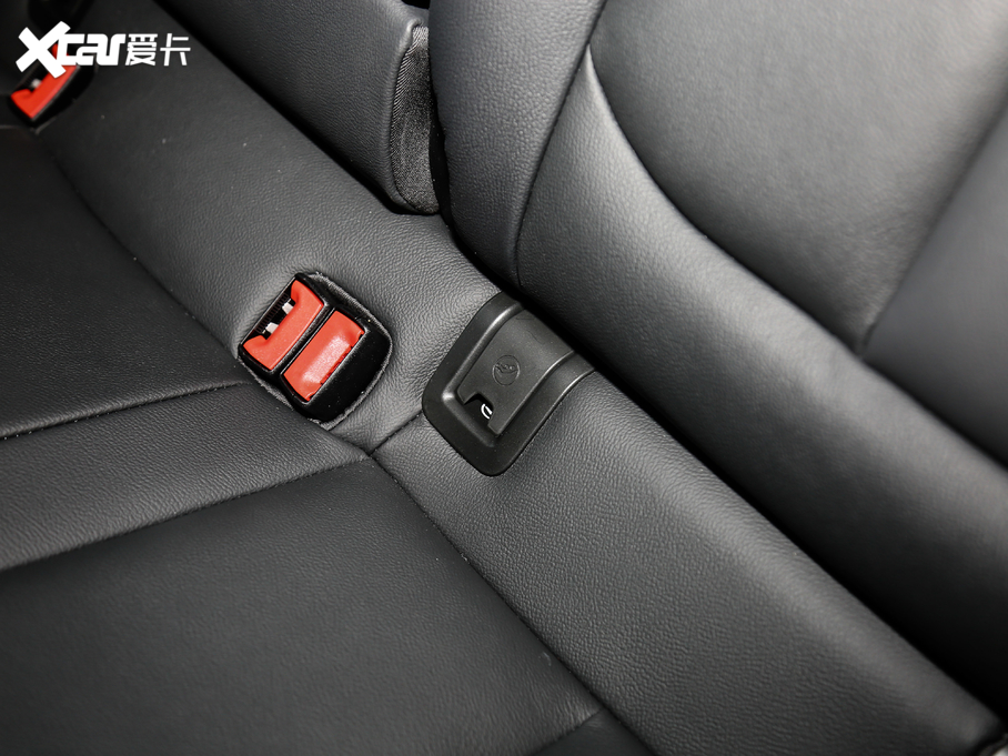 2020WA3 Sportback 35 TFSIL VI