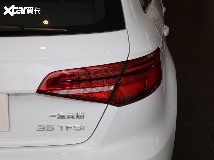 2020WA3 Sportback 35 TFSI Mȡ V