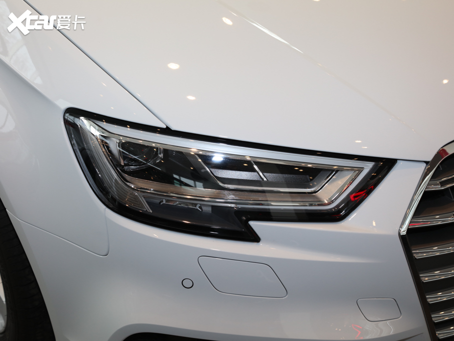 2020WA3 Sportback 35 TFSI Mȡ V