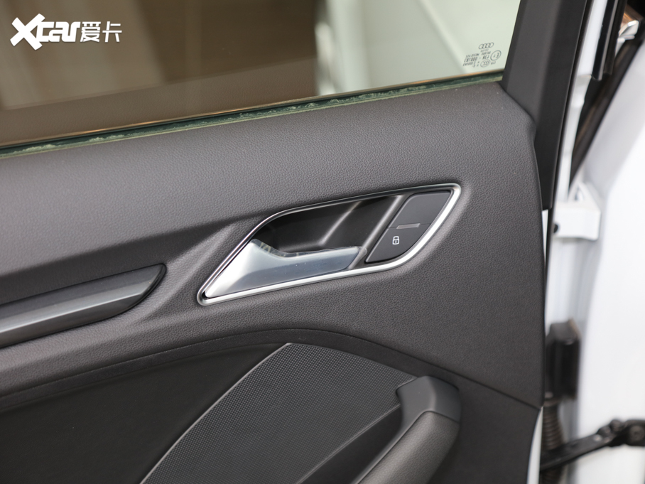 2020WA3 Sportback 35 TFSI Mȡ V