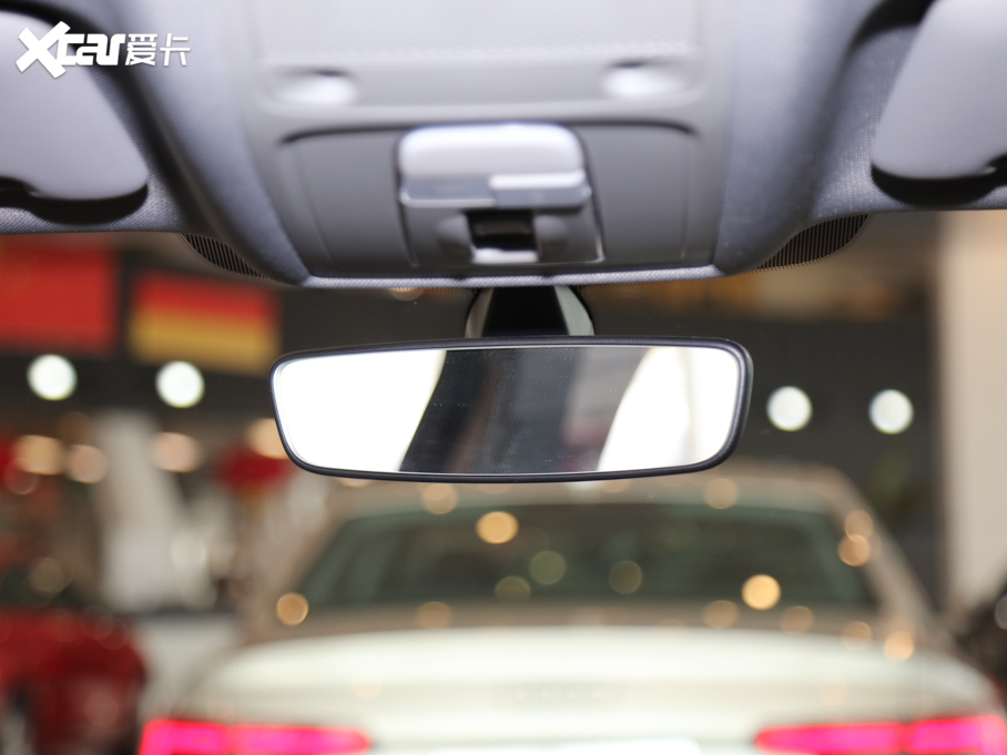 2020WA3 Sportback 35 TFSI Mȡ V