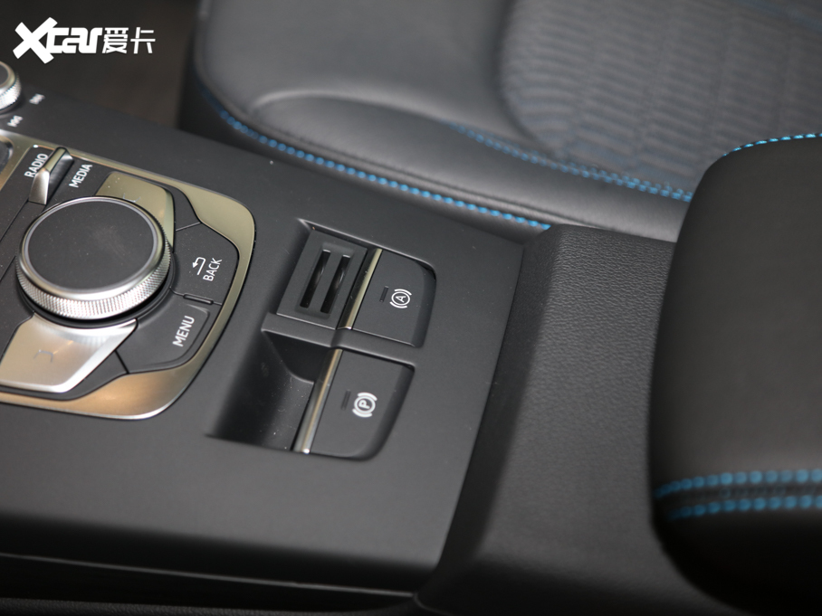 2020WA3 Sportback 35 TFSI Mȡ V