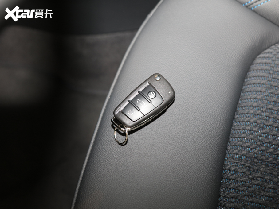 2020WA3 Sportback 35 TFSI Mȡ V