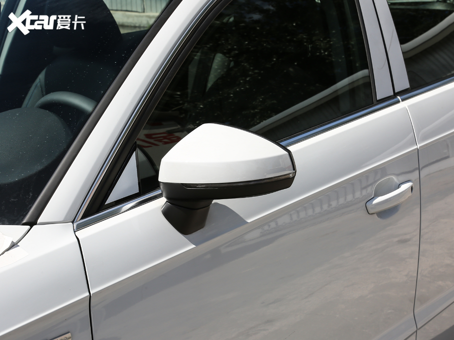 2020WA3 Sportback 35 TFSI r V