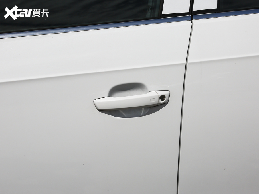 2020WA3 Sportback 35 TFSI r V