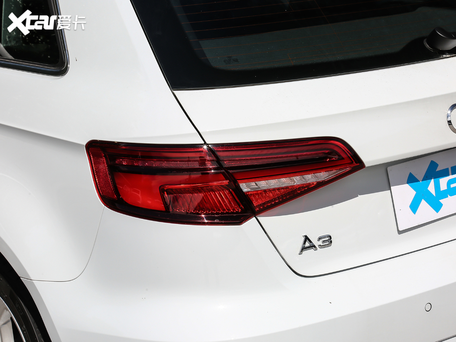 2020WA3 Sportback 35 TFSI r V