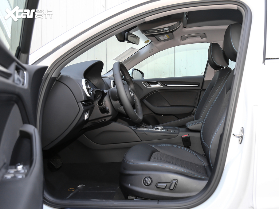 2020WA3 Sportback 35 TFSI r V