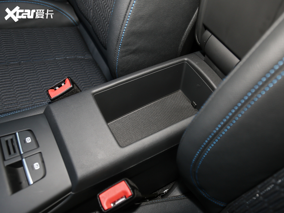 2020?yun)WA3 Sportback 35 TFSI r(sh) (gu)V