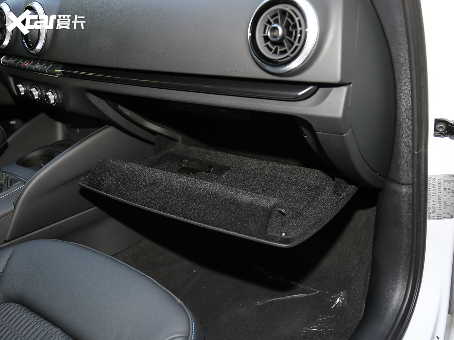 2020WA3 Sportback 35 TFSI r V