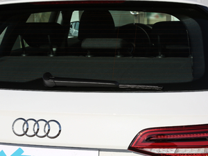 2020Sportback 35 TFSIM(jn)ȡ VI (x)(ji)^