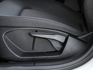 2020Sportback 35 TFSIMȡ VI {{