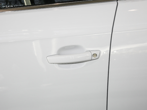 2020Sportback 35 TFSIr VI {T