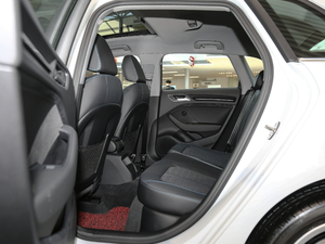 2020Sportback 35 TFSIr VI ſg