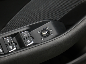 2020Sportback 35 TFSIr VI п؅^(q)