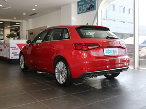 2020Sportback 35 TFSIL VI 45