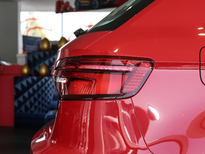 2020Sportback 35 TFSIL VI ^