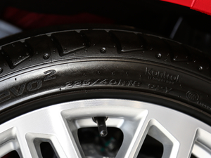 2020Sportback 35 TFSIL VI ݆̥ߴ