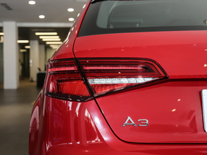 2020Sportback 35 TFSIL VI ^