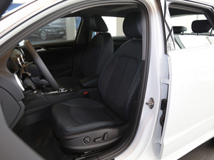 2020Sportback 35 TFSI Mȡ V {