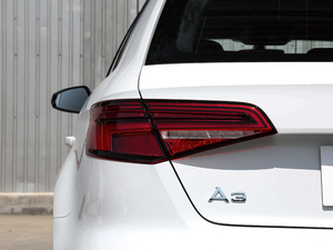 2020Ŀ Sportback 35 TFSIMȡ VI ^