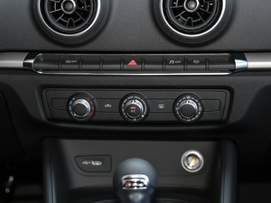 2020Ŀ Sportback 35 TFSIMȡ VI {{(ji)