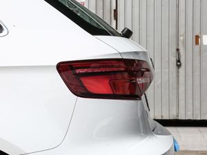 2020Sportback 35 TFSI r V ^