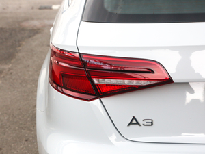 2020Sportback 35 TFSI\ VI ^