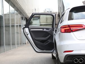 2020Sportback 35 TFSI\ VI ܇T