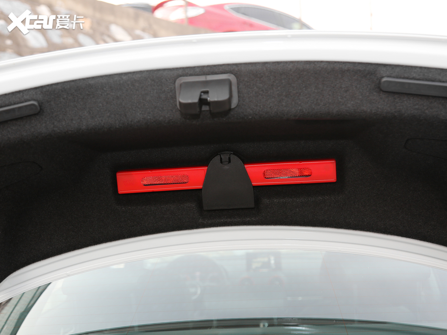 2020WA3 Limousine Limousine 40 TFSIL(fng) VI