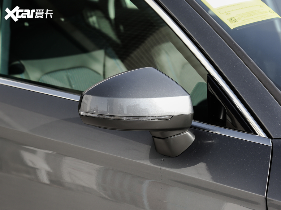 2020WA3 Limousine Limousine 35 TFSIr VI