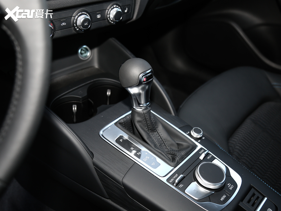 2020WA3 Limousine Limousine 35 TFSIr VI