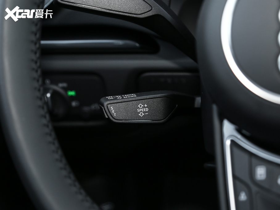 2020WA3 Limousine Limousine 35 TFSIr VI