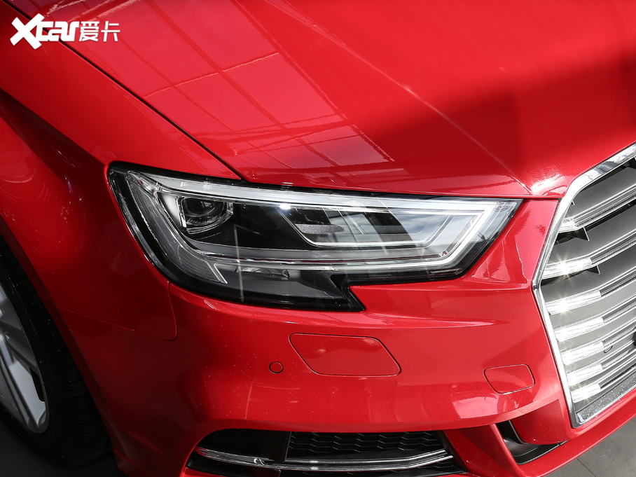 2020WA3 Limousine Limousine 35 TFSI r V