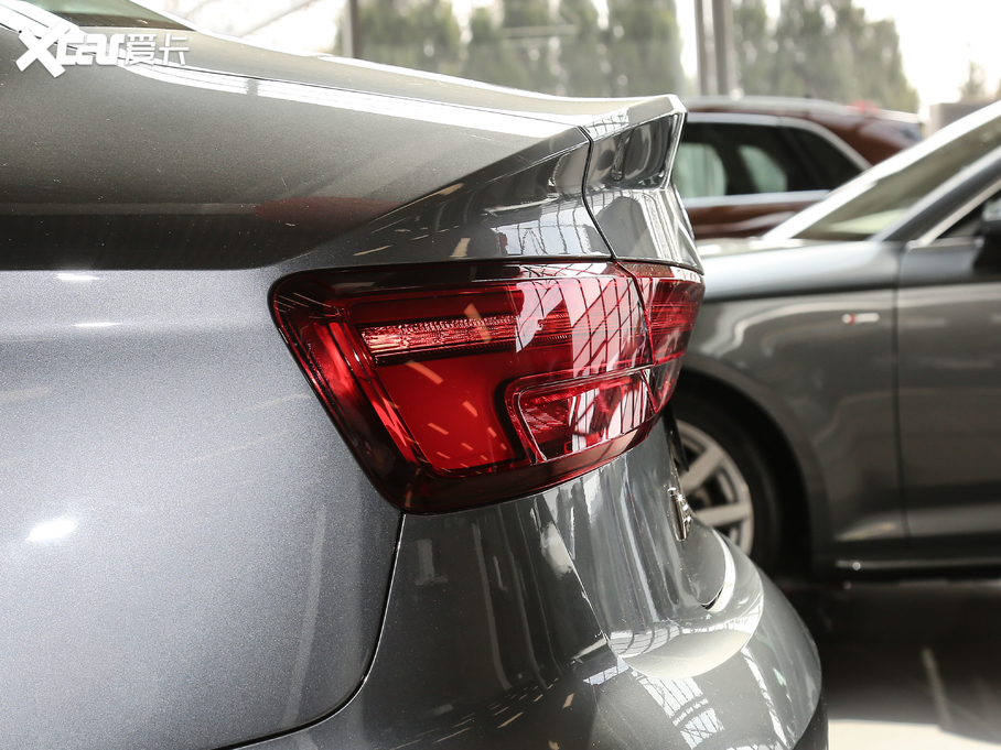 2020?yun)WA3 Limousine Limousine 35 TFSI\(yn)(dng) (gu)VI